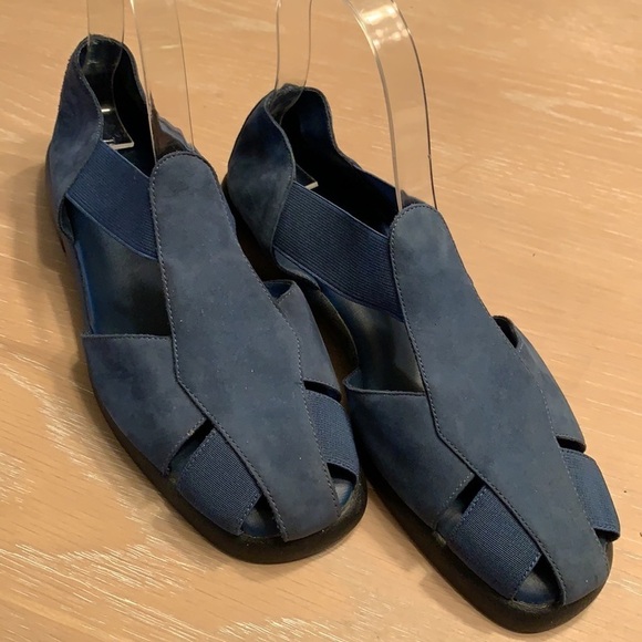 Women’s I ❤️ Comfort Suede Leather sandals stretch sides like new Size 8.5 - Picture 2 of 8